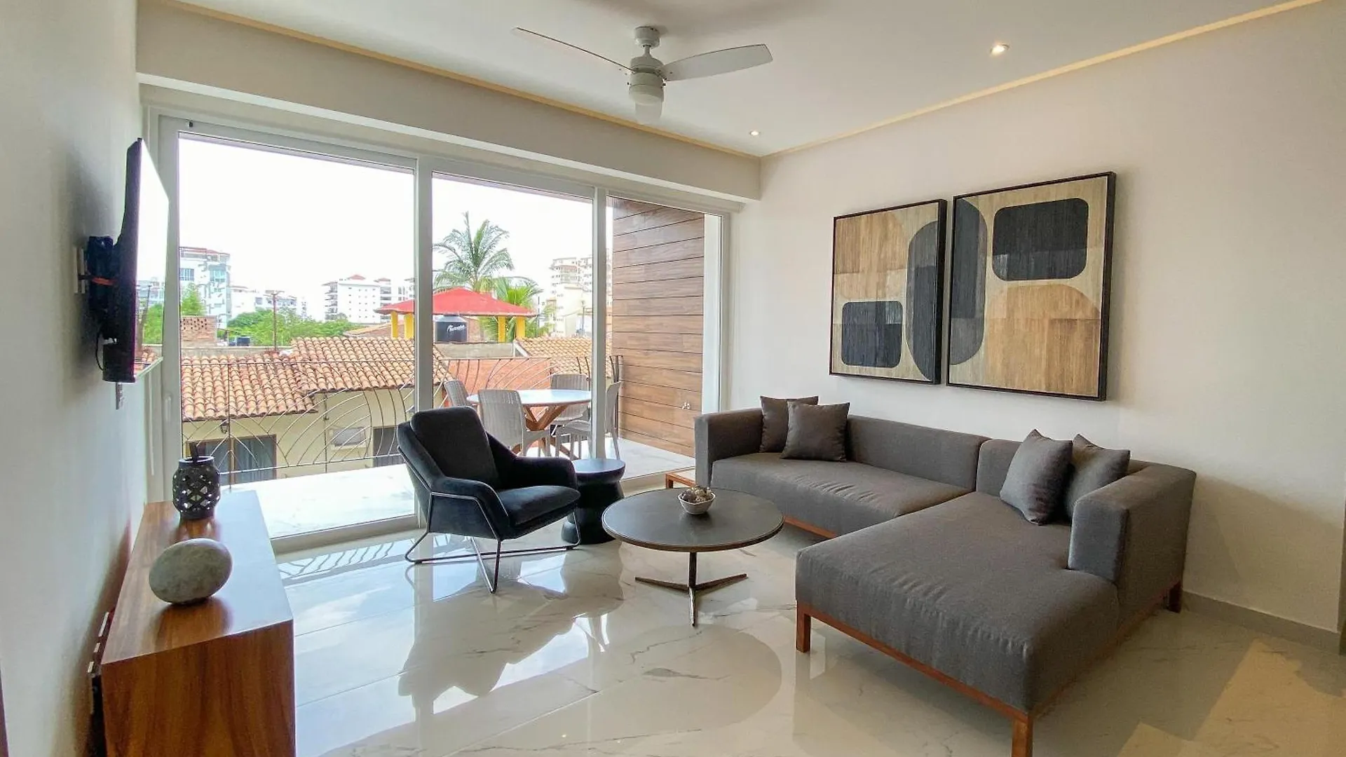 度假居 巴亞爾塔港New Large Balcony, Hot Tub, Gym别墅