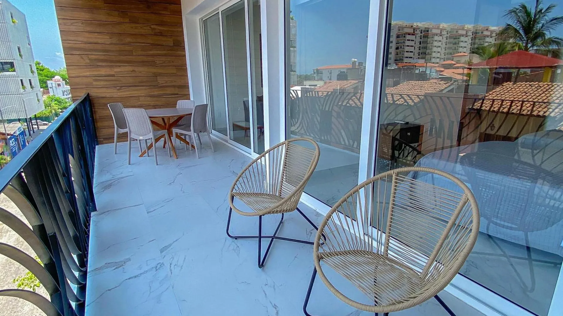 度假居 巴亞爾塔港New Large Balcony, Hot Tub, Gym别墅